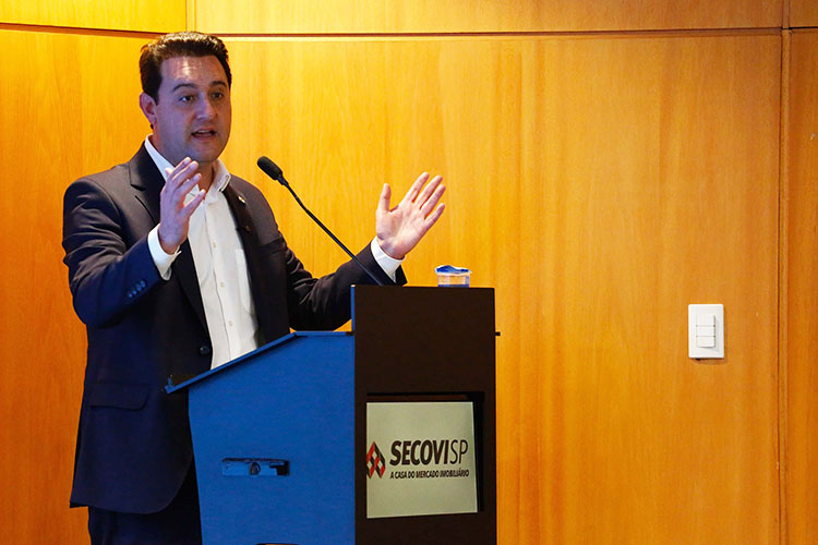 Ratinho Junior quer autonomia dos estados para aumentar tempo de prisão de criminosos