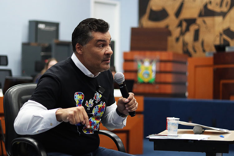 CEI do Lixo ouve deputado e ex-prefeito Marcelo Rangel