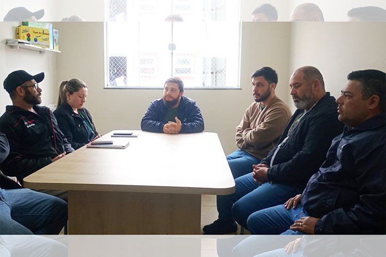 Prefeitura de Tibagi garante melhorias na estrada São Bento a Vasto Horizonte em parceria com a Klabin