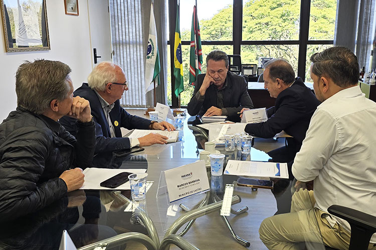 Moacyr Fadel garante mais R$ 22,5 milhões para Castro