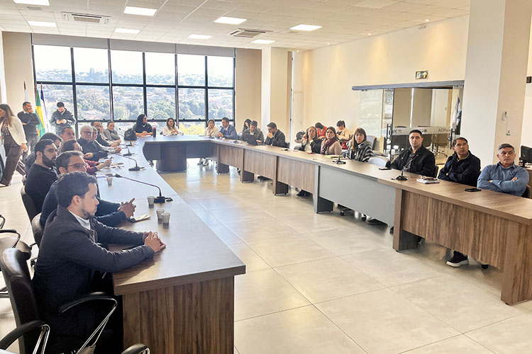 AMCG aprova mudanças no estatuto e rejeita ampliação do mandato