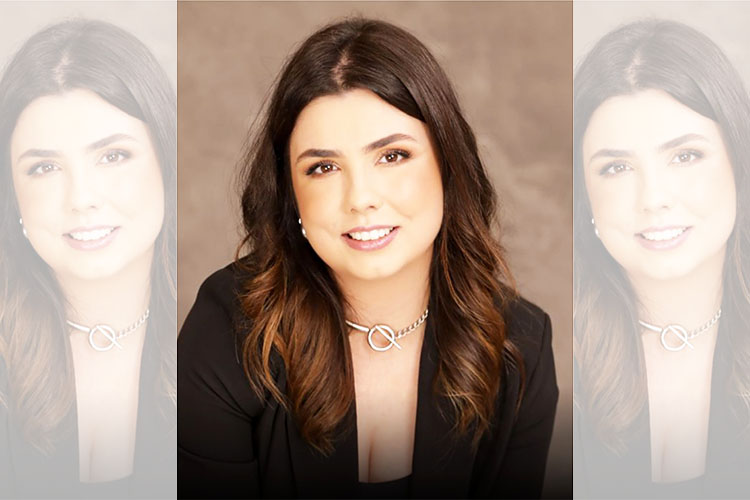 Mulher, advogada, secretária, Camila