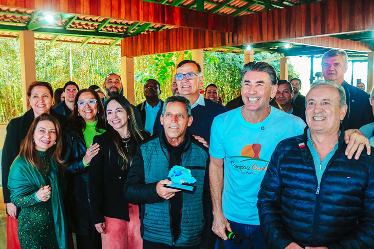 Tibagi recebe investimento de R$ 7 milhões durante lançamento do Território Campos Gerais