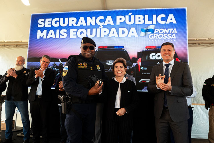 Prefeitura apresenta novas viaturas destinadas à segurança de PG