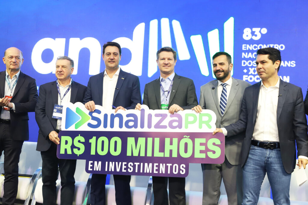 Sinaliza Paraná: governador libera R$ 100 milhões para sinalização viária das cidades