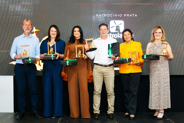 Troféu Tropeiro de Ouro 2025 premia empresas e personalidades em Castro