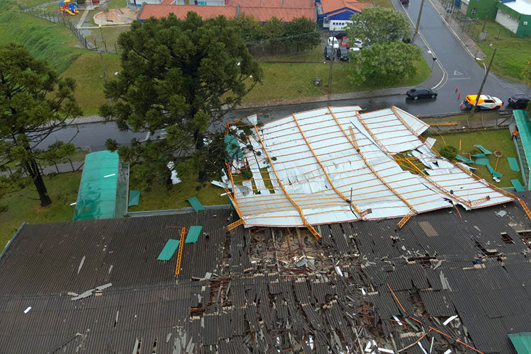 Prefeitura de PG mobiliza equipes em atendimento dos estragos causados pelas chuvas