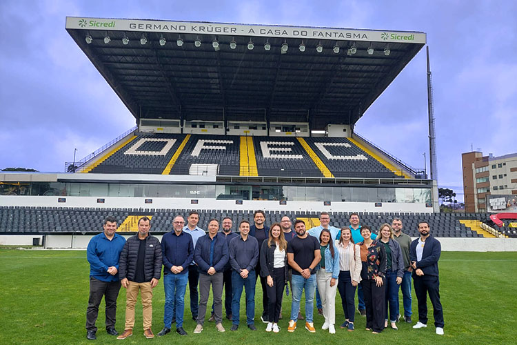 Diretoria da ACIPG visita Operário para prospectar parcerias e conhecer projetos