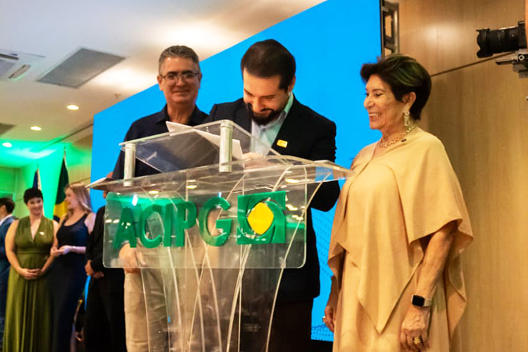 ACIPG Jovem celebra 40 anos em evento histórico com lançamento do Dia do Jovem Empresário