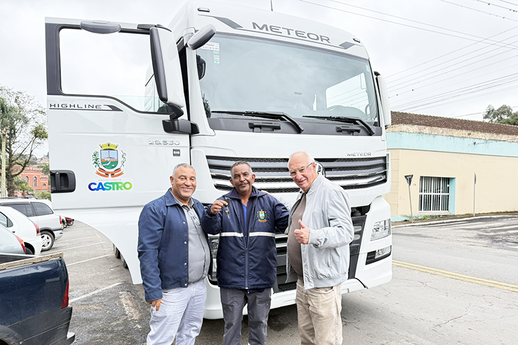 Prefeitura de Castro investe cerca de R$ 5,5 milhões na renovação e ampliação da frota municipal em 2025
